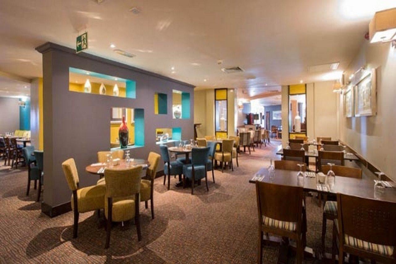 Premier Inn Bournemouth Westbourne Экстерьер фото