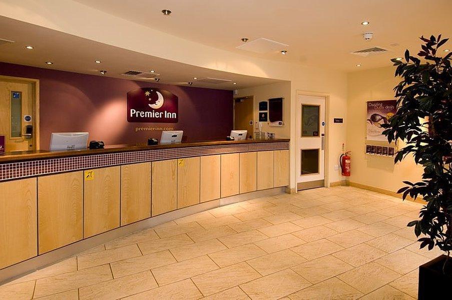 Premier Inn Bournemouth Westbourne Экстерьер фото